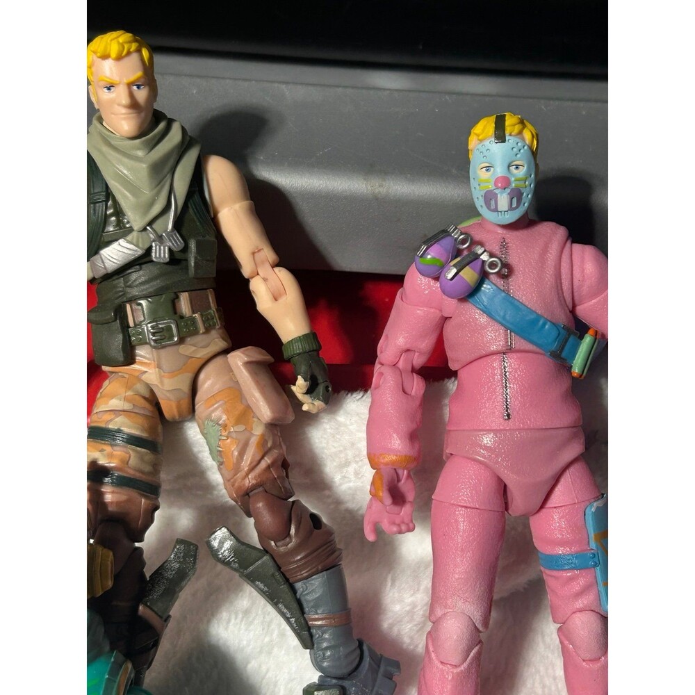 Fortnite - Picture 4 of 5
